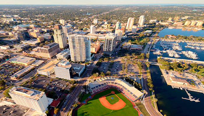 Los precios de las viviendas en Florida, las ventas continúan subiendo en abril