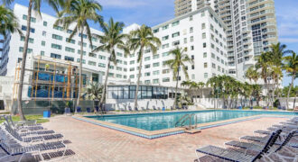 6345 Collins Ave 504